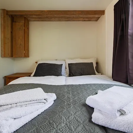 בקתה 42, - - Nature אויסטרוויק