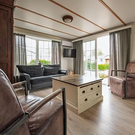 בקתה 42, - - Nature אויסטרוויק